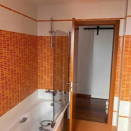 Amplio Unifamiliar Con Jardin A 10 M Playa * Baiona