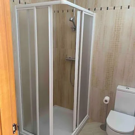 Amplio Unifamiliar Con Jardin A 10 M Playa Semesterbostad Baiona