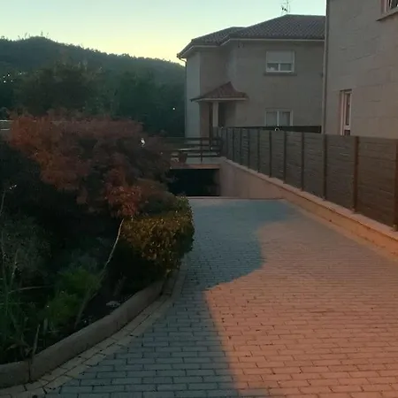 Amplio Unifamiliar Con Jardin A 10 M Playa *