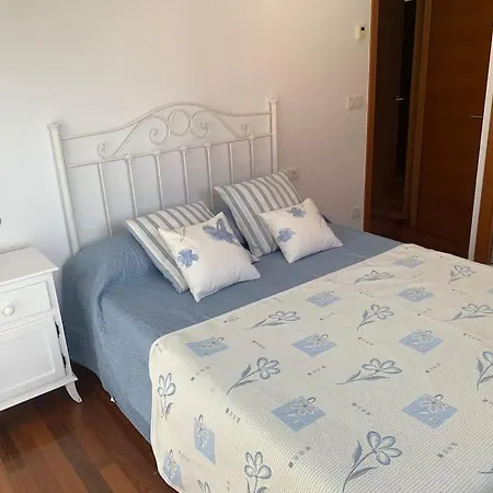 Amplio Unifamiliar Con Jardin A 10 M Playa Semesterbostad Baiona