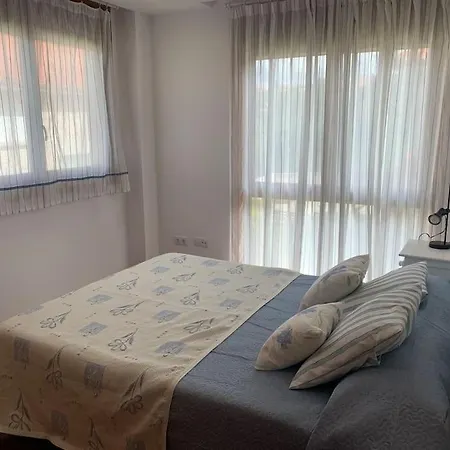 Amplio Unifamiliar Con Jardin A 10 M Playa Baiona