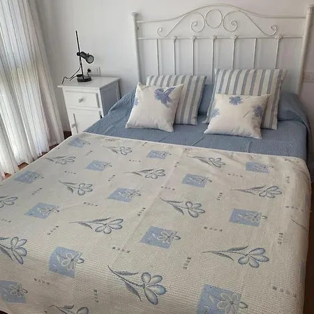 Amplio Unifamiliar Con Jardin A 10 M Playa Baiona